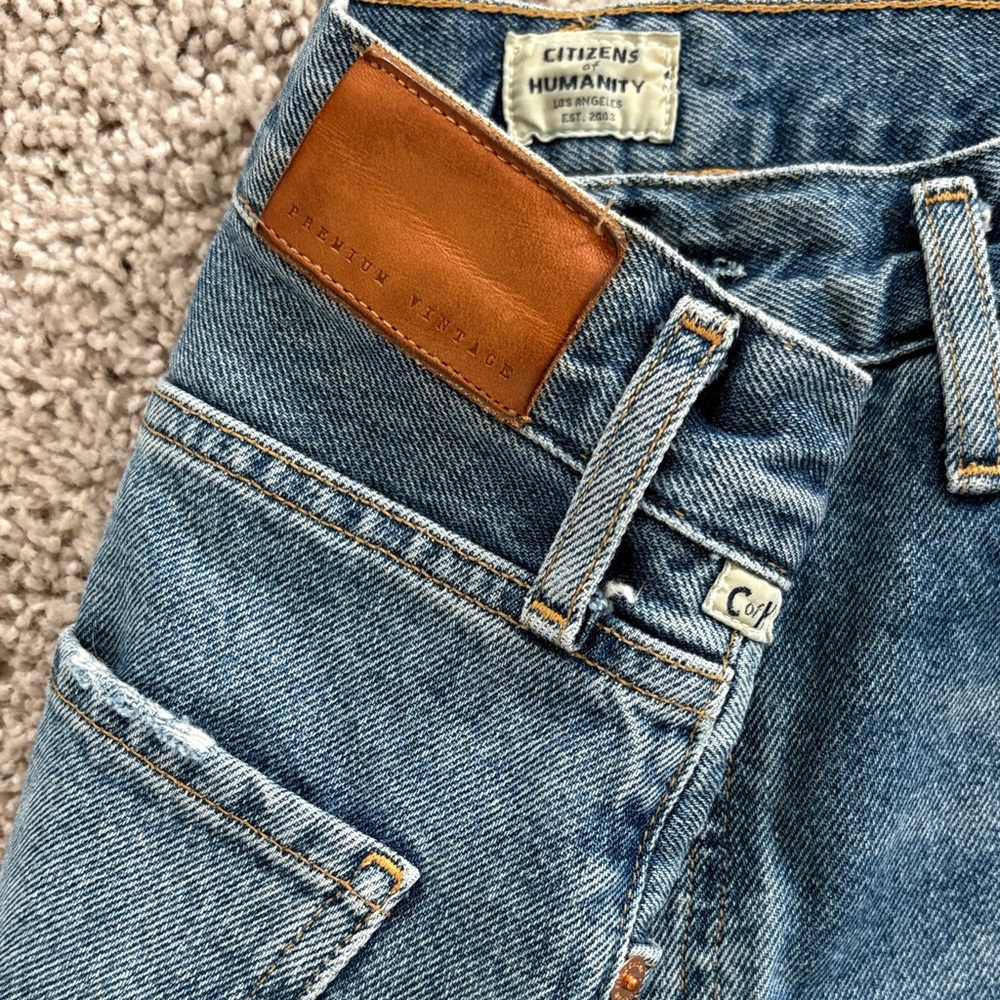 Citizens Of Humanity Blue Button-Fly Jeans - Picture 4 of 6
